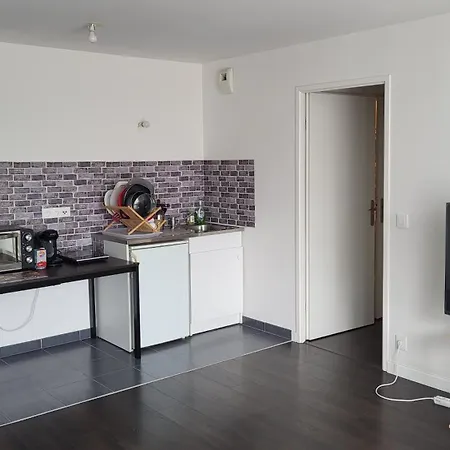 Sweet Meauxtown - Gare De Meaux Apartment *